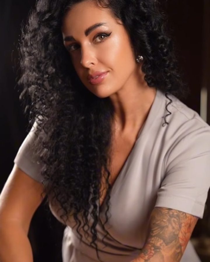 Deep Tissue Massage in Viman Nagar